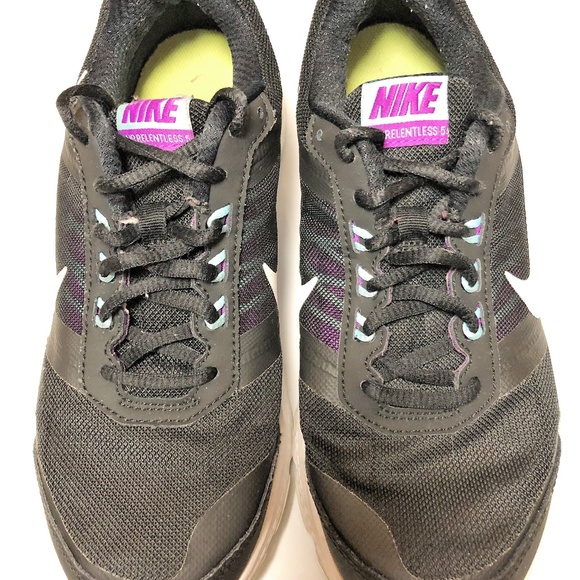 Nike Relentless Size 8 - Picture 1 of 3